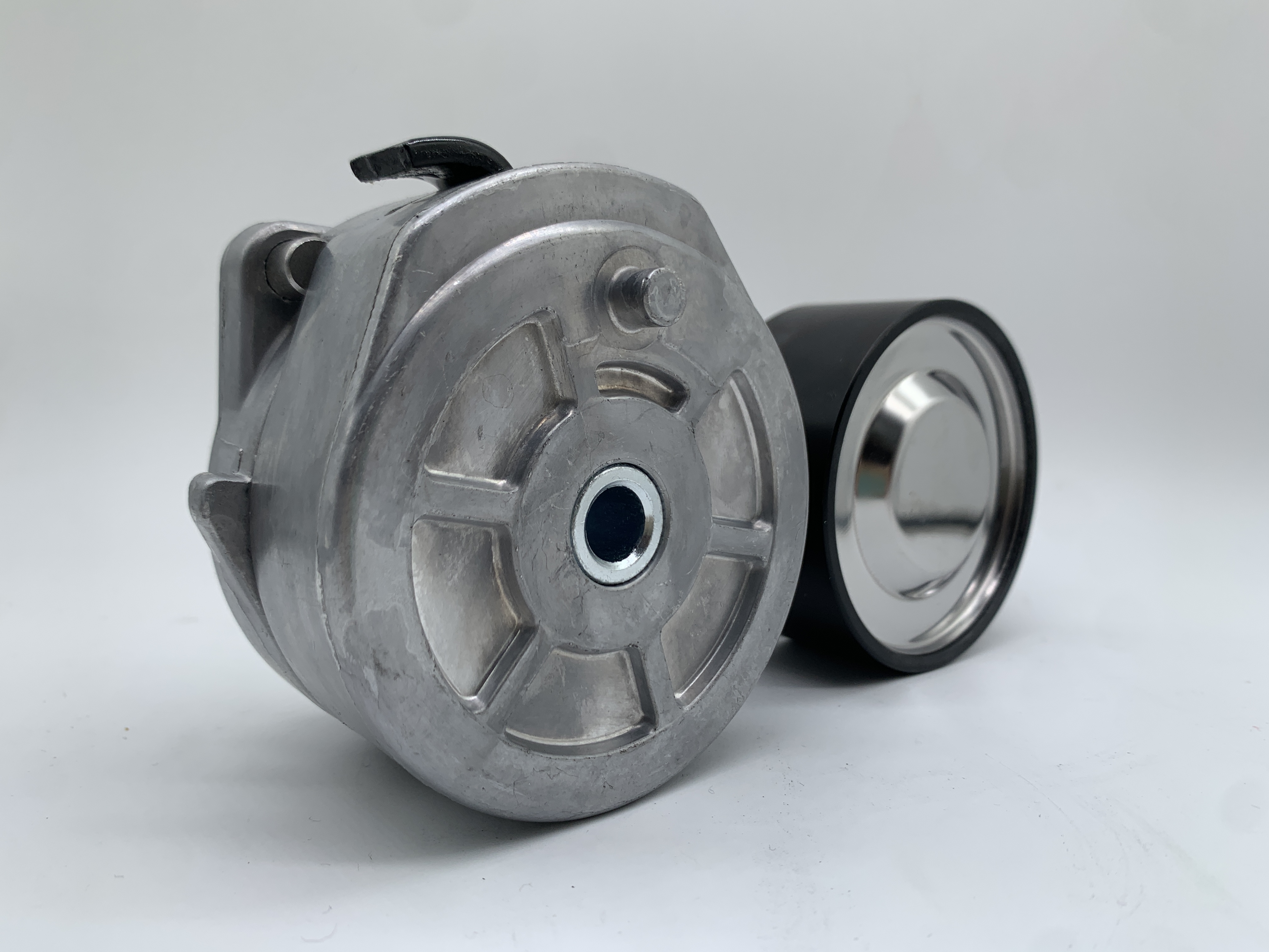 CATERPILLAR 4227209M91 377-9082 2637A001 TENSIONER PULLEY